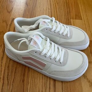 101 Pink Pearl Women's Shoes